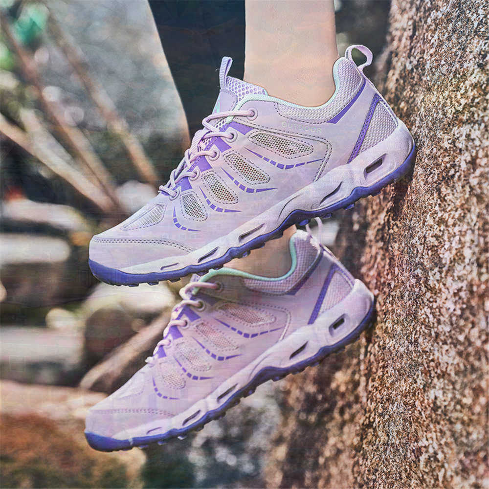 Sumer Round Tip Silver Sneaker - Tech Accessories For College ulasan dan harga